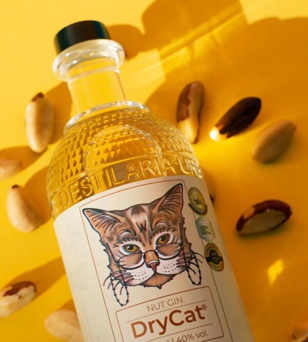 Nut GIN